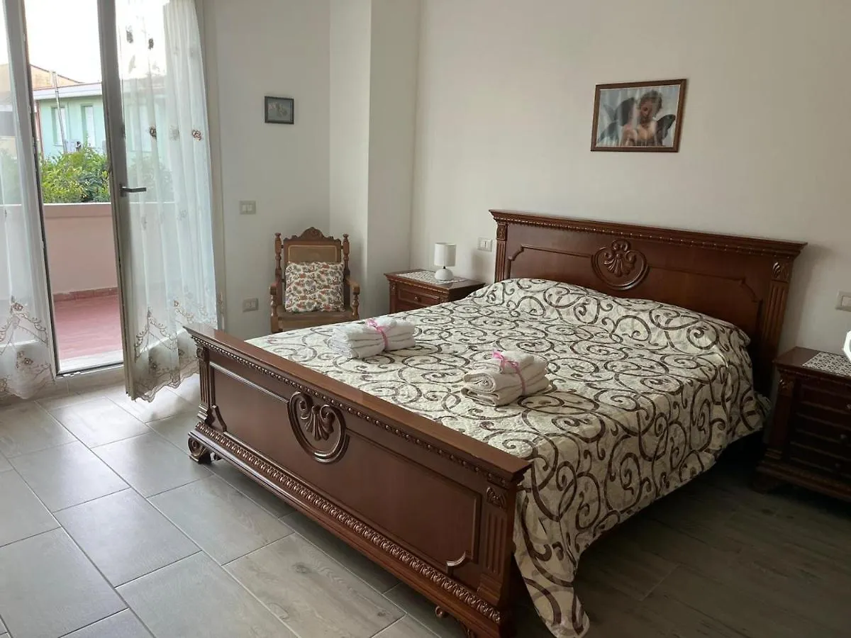 Отель Casa Fiorita Ассемини