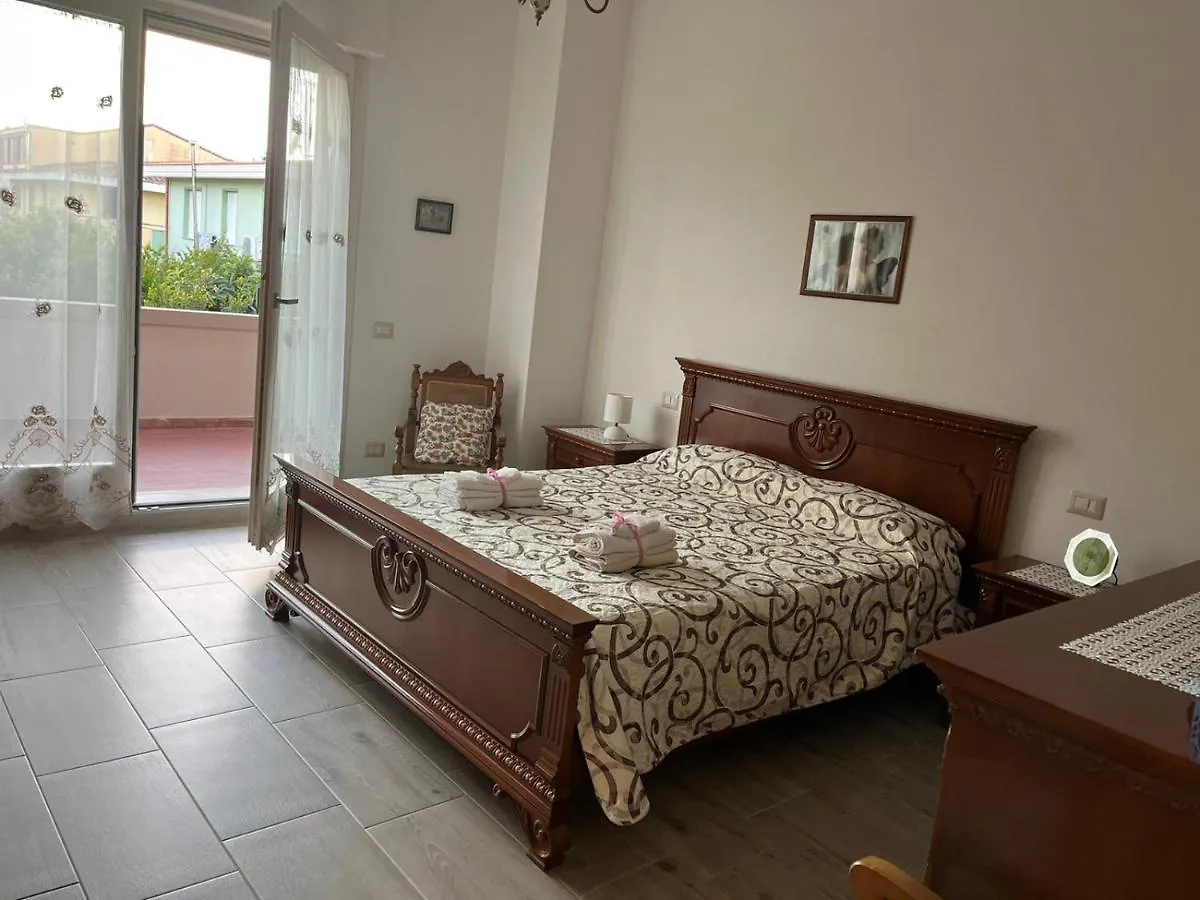 Отель Casa Fiorita Ассемини