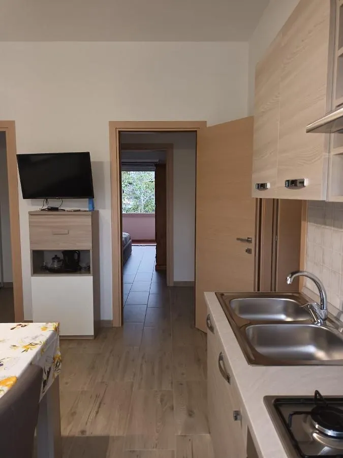 Отель Casa Fiorita Ассемини Гостевой дом