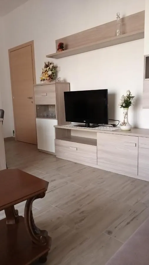Casa Fiorita Hotel Assemini Affittacamere