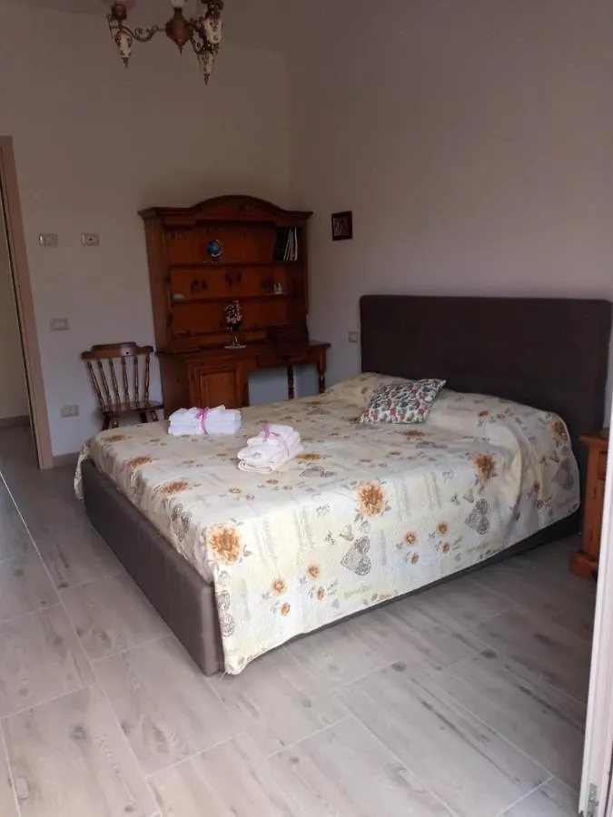 Casa Fiorita Hotel Assemini Italia